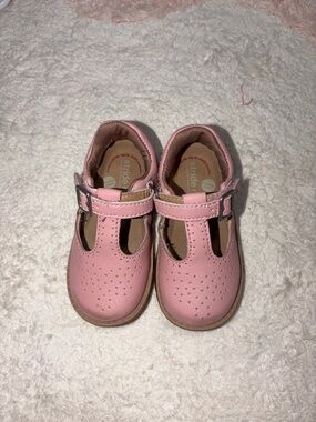 Stride Rite Pink Mary Jane’s